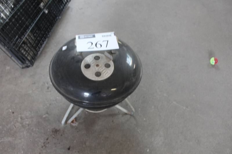 lot 267 image: Webber Grill