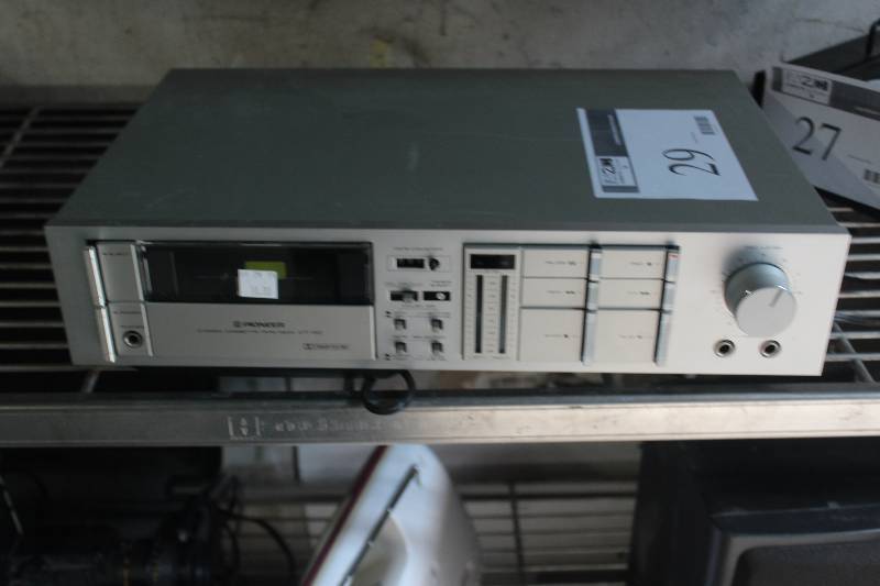 lot 29 image: Pioneer Stereo Cassette Tape Deck
