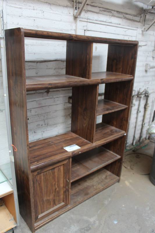 lot 61 image: 5-Shelf Entertainment Center