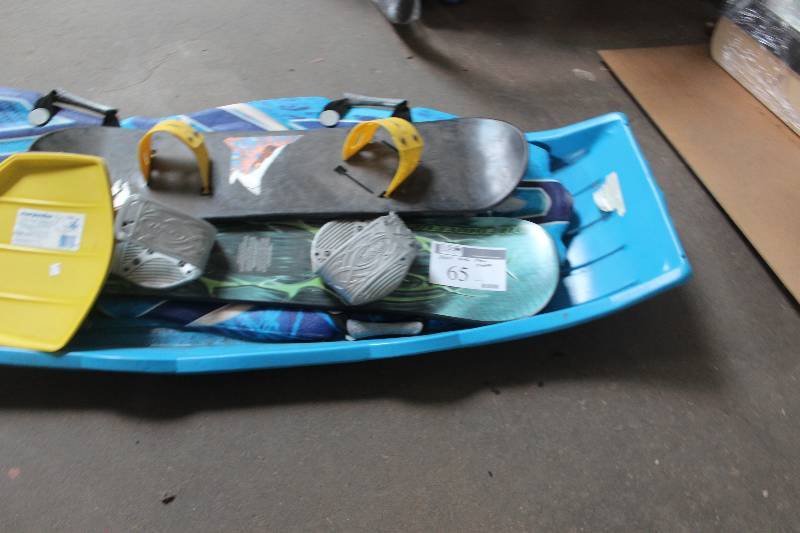 lot 65 image: Lot of Sleds