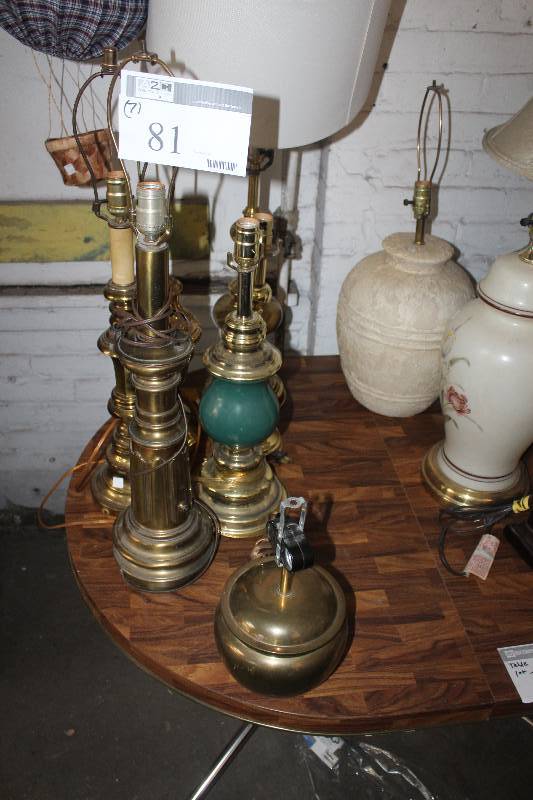 lot 81 image: Lot of (7) Table Lamps