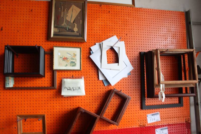 lot 114 image: Orange Wall Lot of Various Picture Frames
