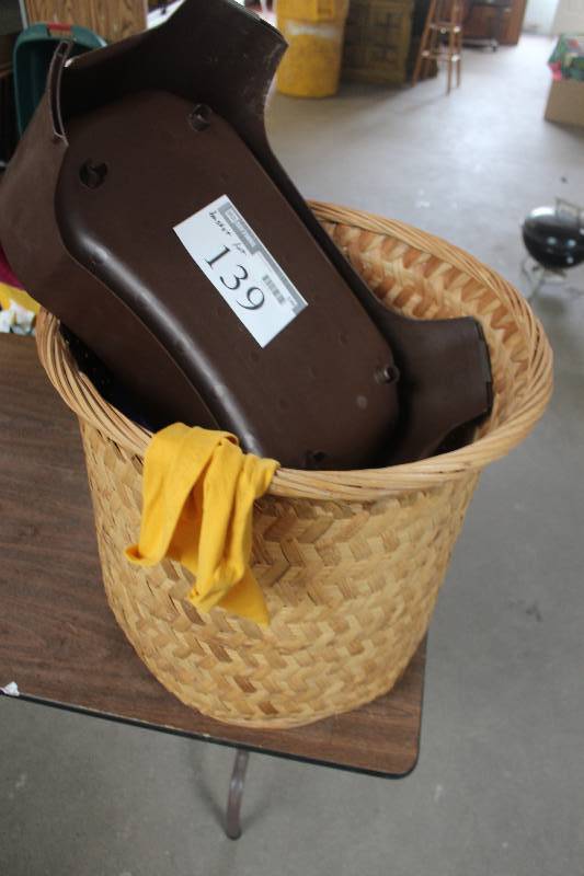 lot 139 image: Basket Lot of Dog Products