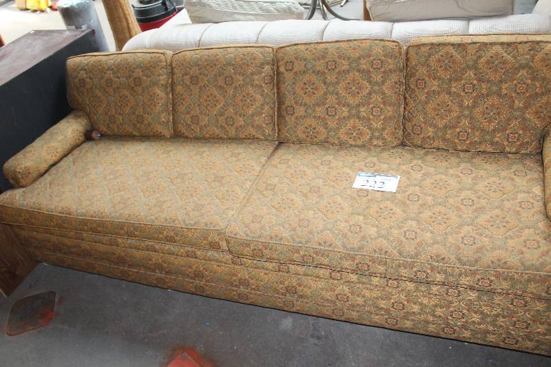 lot 222 image: Couch