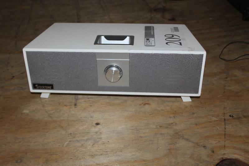 lot 209 image: Speck Desktop Speaker System
