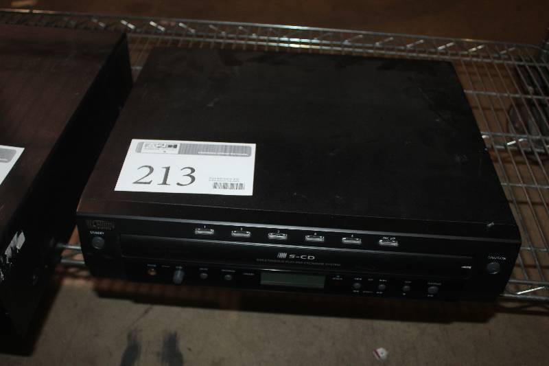 lot 213 image: KLH 5-CD Changer