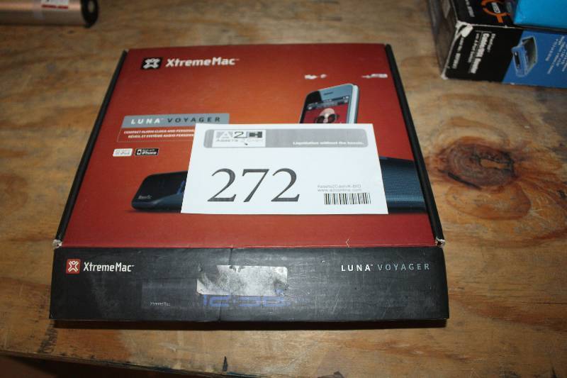 lot 272 image: Luna Voyager XtremeMac Alarm Clock