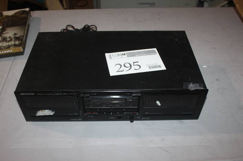 lot 295 image: Kenwood Stereo Cassette Deck