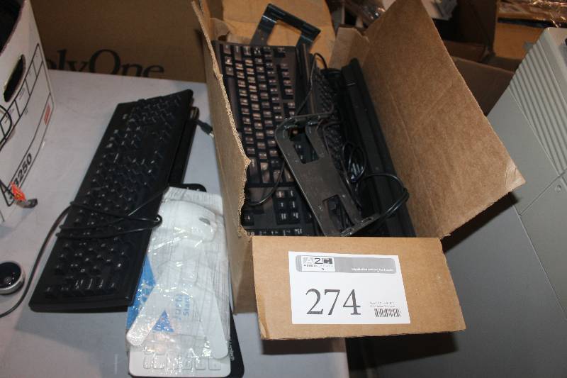lot 274 image: Box Lot of Keyboard