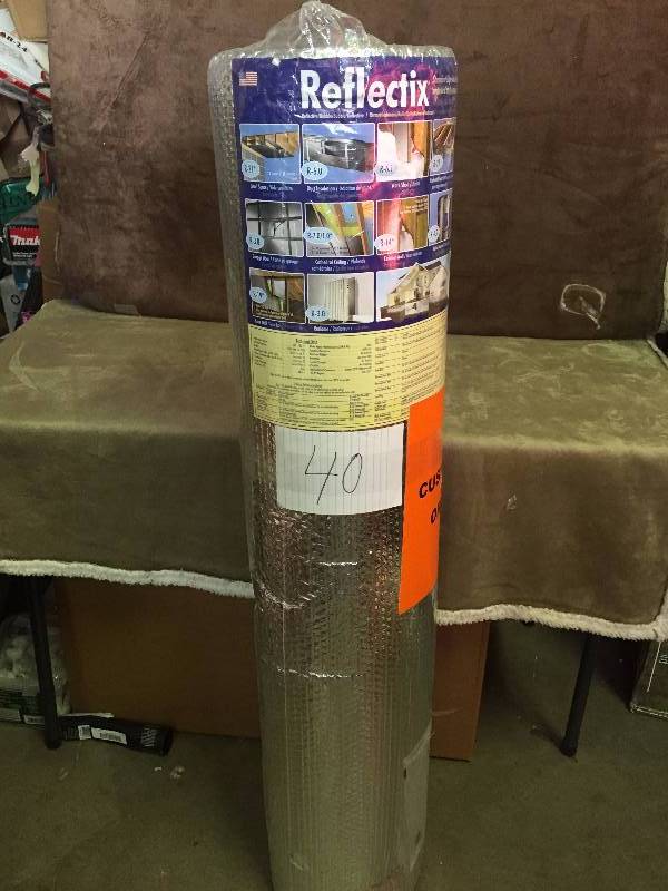 lot 40 image: Reflectix 48 in. x 25 ft. Double Reflective Insulation New