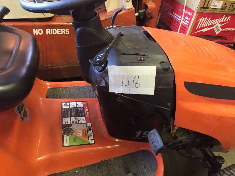 lot 48 image: Ariens 42 in. 19 HP Briggs and Stratton Automatic Front-Engine Riding Mower in like new condition, missing battery