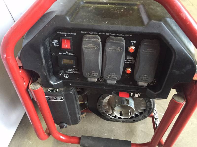 lot 19 image: Powermate PM0123250, 3250 Running Watts4050 Starting Watts, Gas Powered Portable Generator For Parts Only