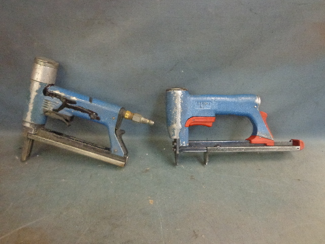 Pneumatic Staple gun