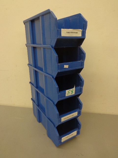 5 storage Bins