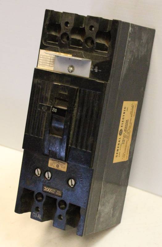 Circuit Breaker