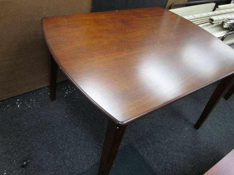 Dining table, 48 x 36 x 30 tall...