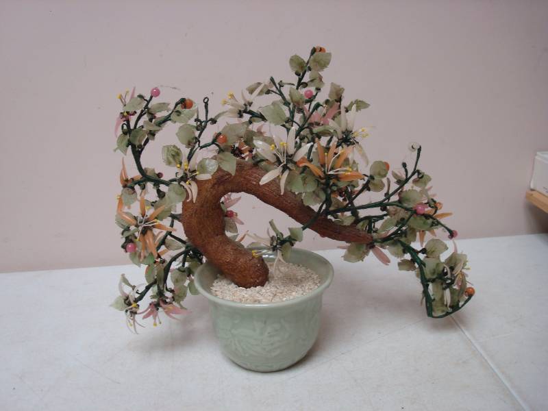 lot 46 image: Small Fake Bonsai Tree