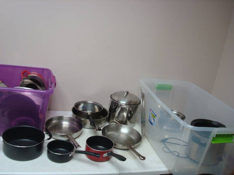 lot 66 image: Large Lot Of Pans, Used, Some May Show Wear