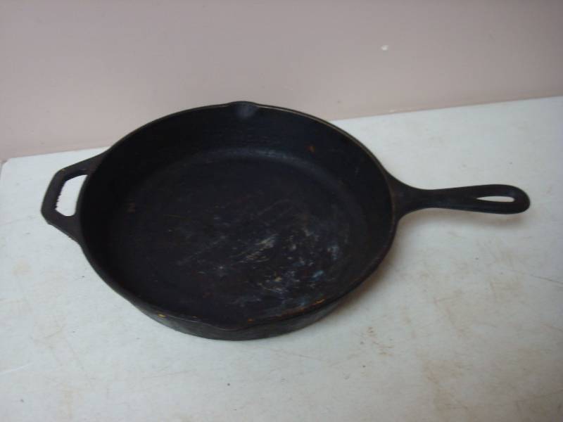 lot 72 image: Lodge Cast Iron Pan, Some Wear
