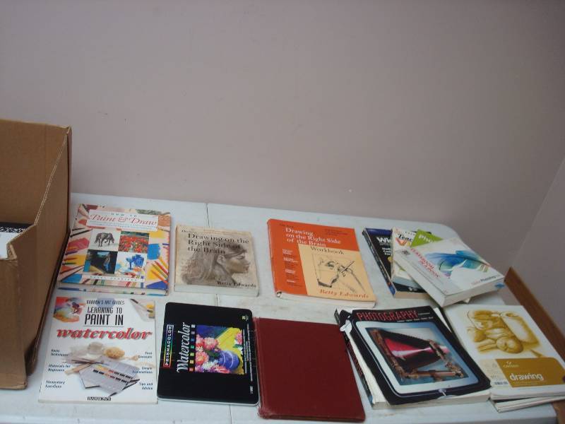 lot 95 image: Lot Of Art Books, Pads