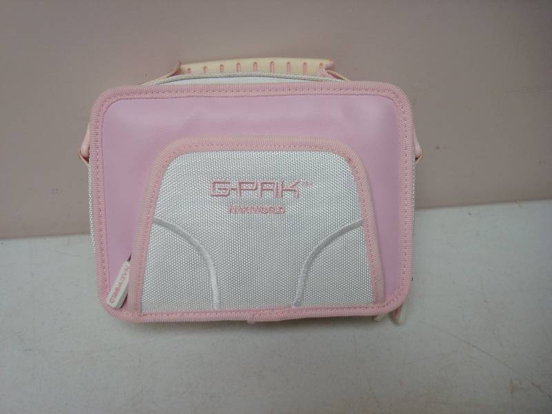 lot 127 image: Pink Nintendo DS Bag