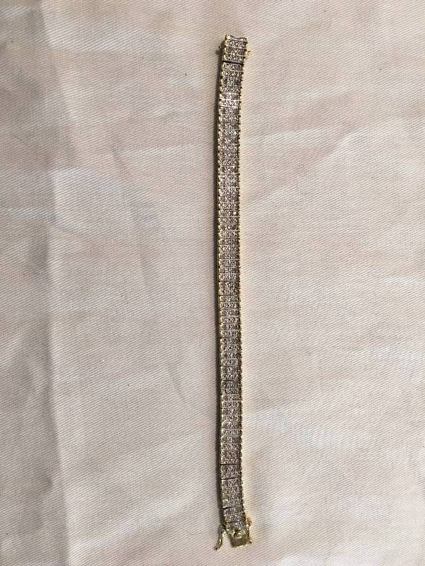 Natalia Drake Goldtone 78 ct tw Diamond Bracelet Retail $200