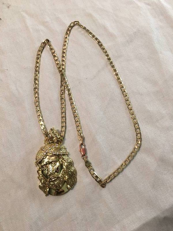 Goldtone CZ Mens Jesus Pendant Retail $80
