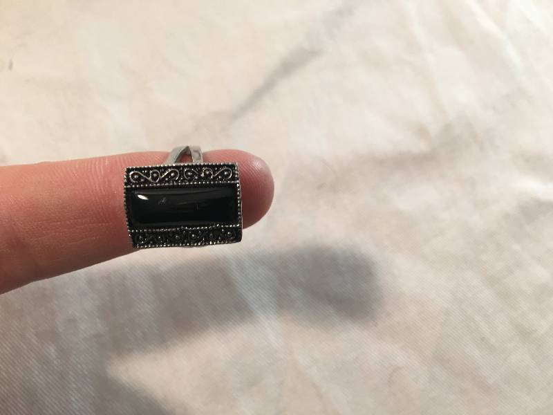 Chisel Steel Ladies Black Onyx Rectangular Ring Size 6