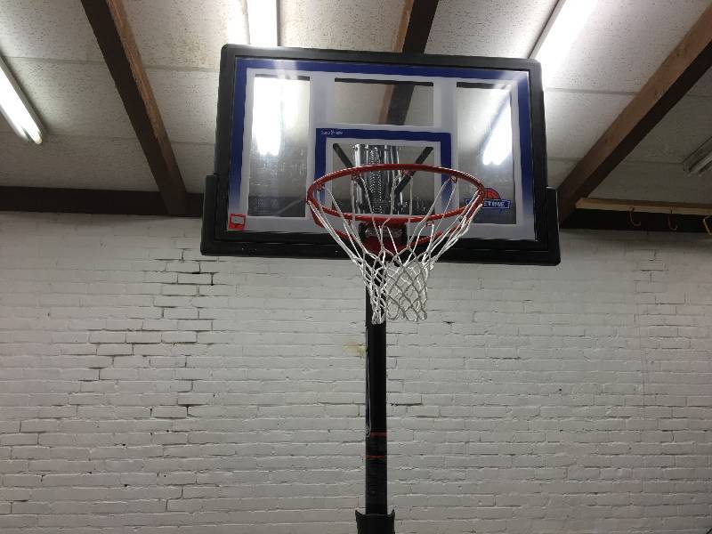 Lifetime 48 Fusion ShatterGuard Basketball System retail $199