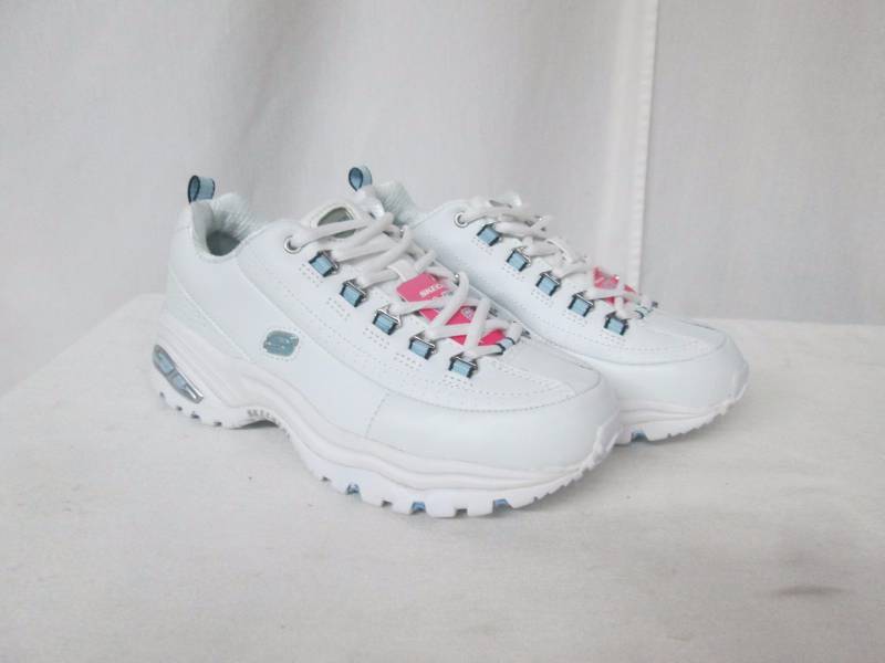 Skechers Womens Premium Sport Shoe-Wide