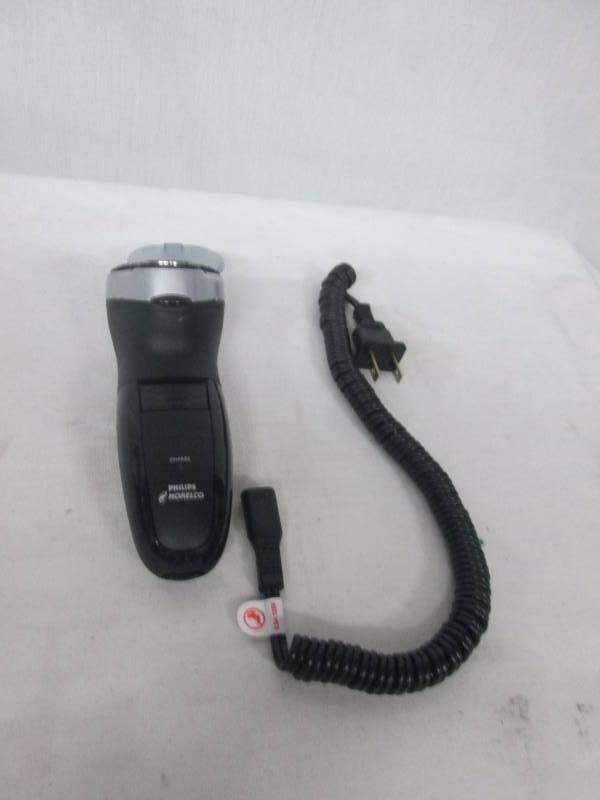 Norelco Cordless Shaver with Pop-Up Trimmer