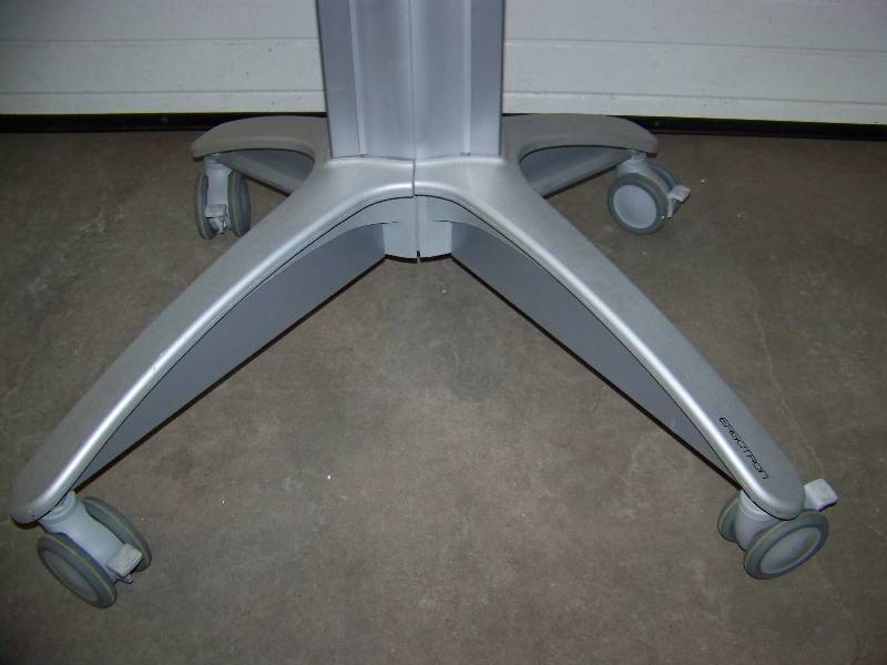 lot 16 image: Ergotron, LX Large, Flat Panel  TV  Monitor  Display, Rolling Stand  Cart