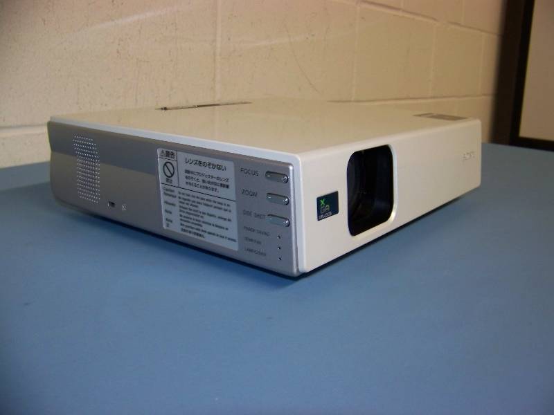 lot 22 image: Sony, VPL-CX75, LCD Projector