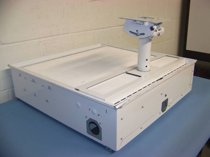 lot 60 image: FSR, Ceiling Projector  Component Mounting Box and Chief, Projector Ceiling Mount