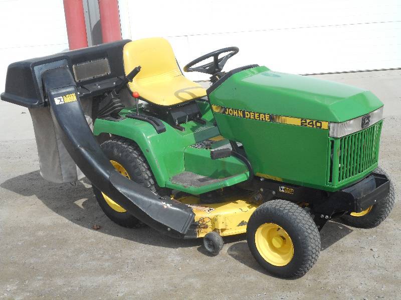 jd 240 lawn tractor