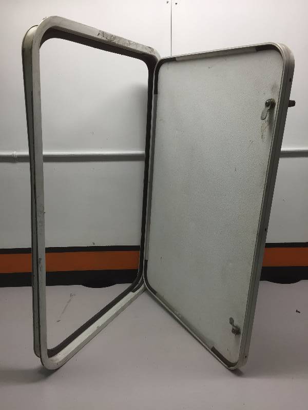lot 36 image: RV ACCESS DOOR