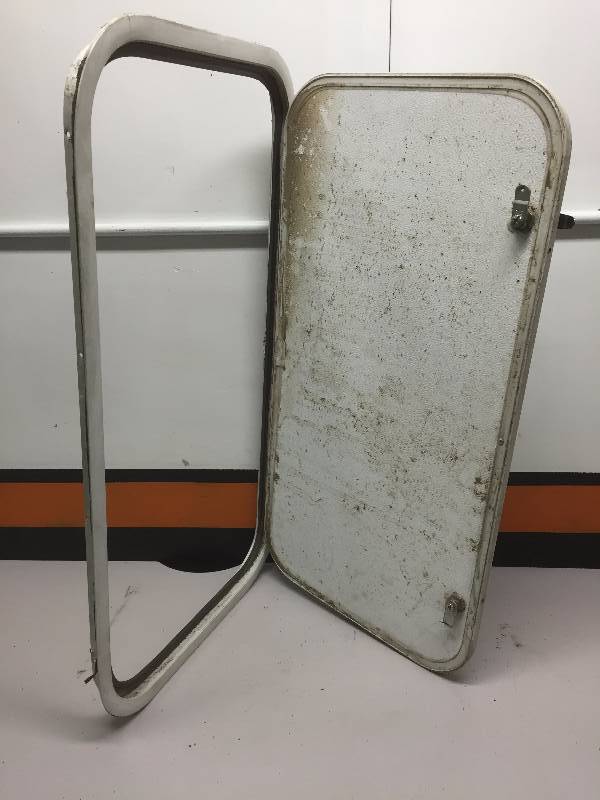 lot 37 image: RV ACCESS DOOR