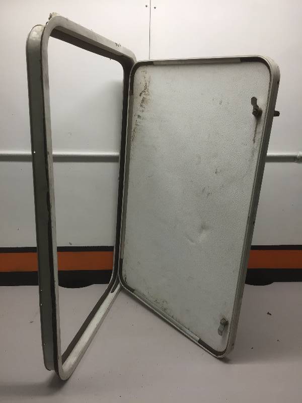 lot 38 image: RV ACCESS DOOR