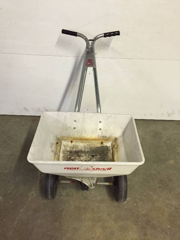 lot 52 image: RED DEVIL LAWN FERTILIZER SPREADER
