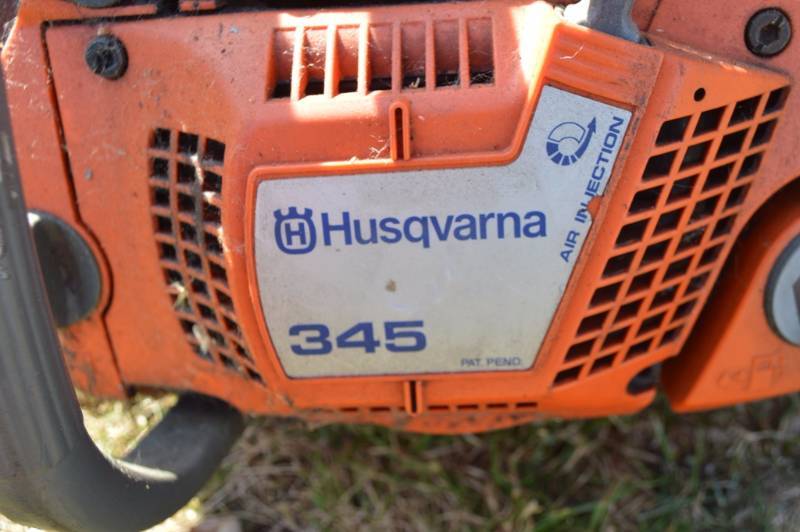 Husqvarna 345 Chain Saw