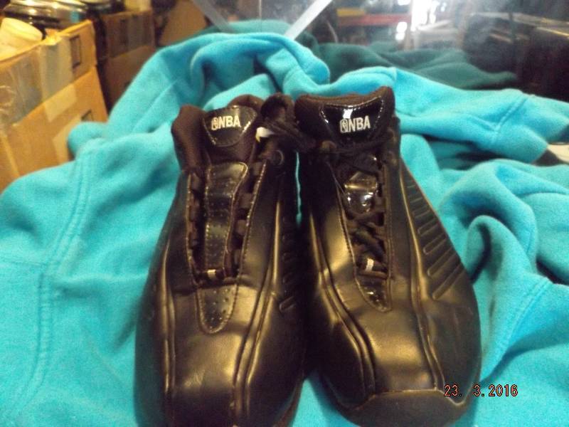 Vintage Mens Sized Shoes