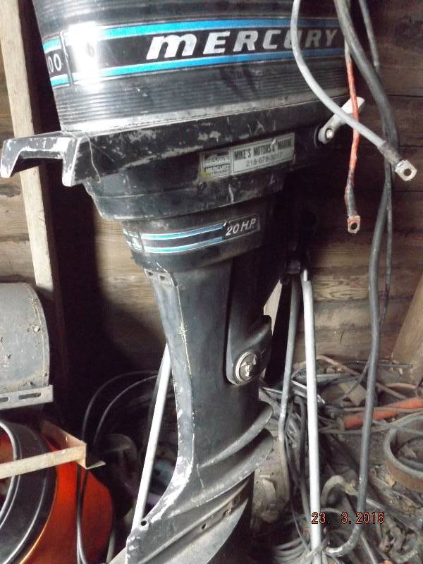 20 HP Mercury Boat Motor