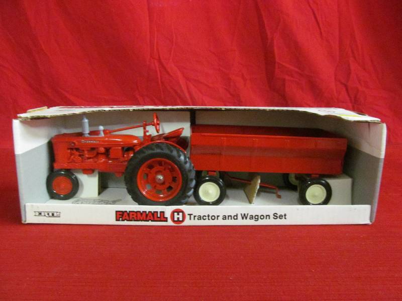 Ertl Farmall H