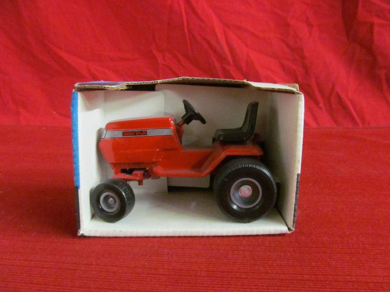 Sentar Lawn tractor