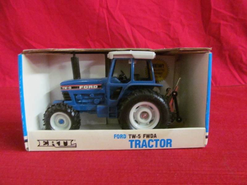 Ford tractor