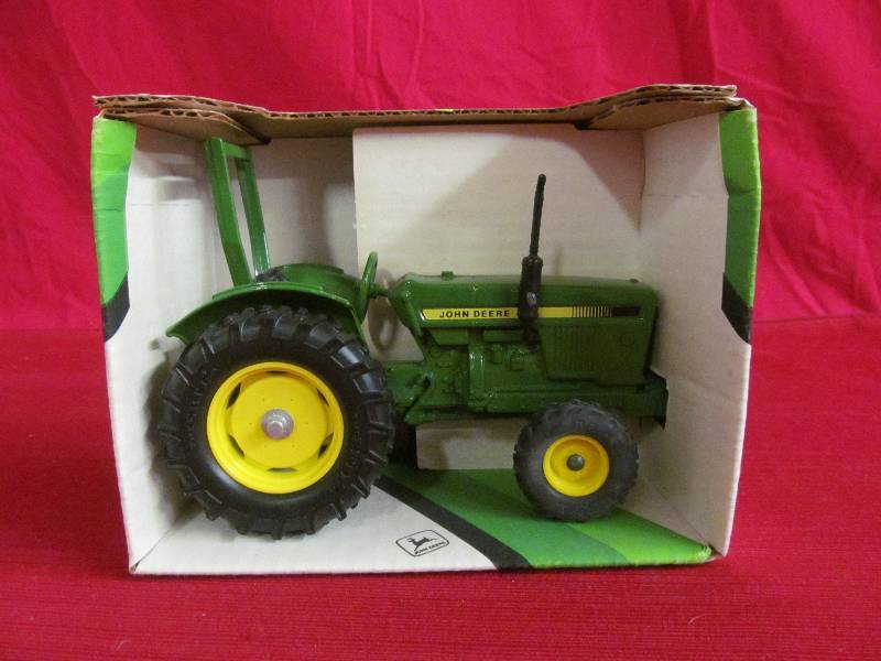 John Deere Utility tractor