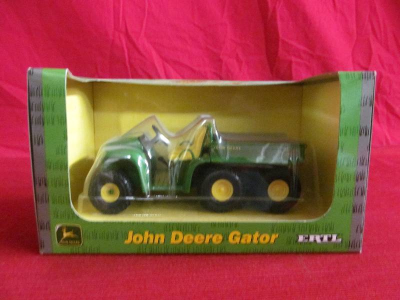 John Deere Gator