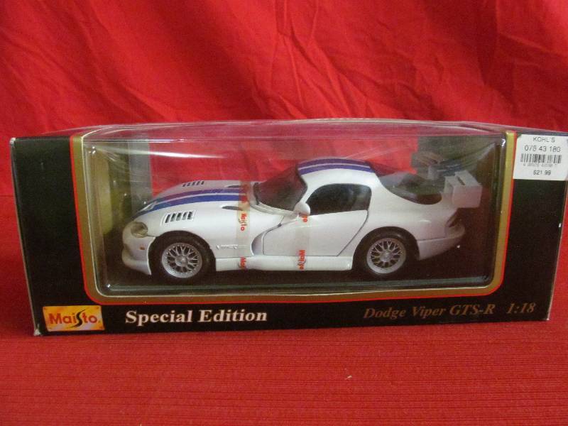 Maisto car