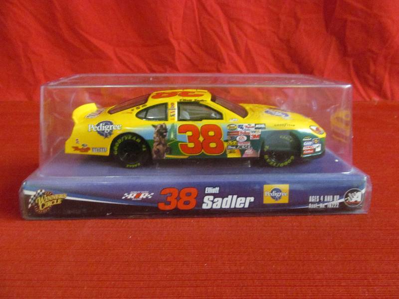 winners circle car