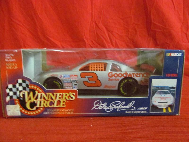 winners circle car